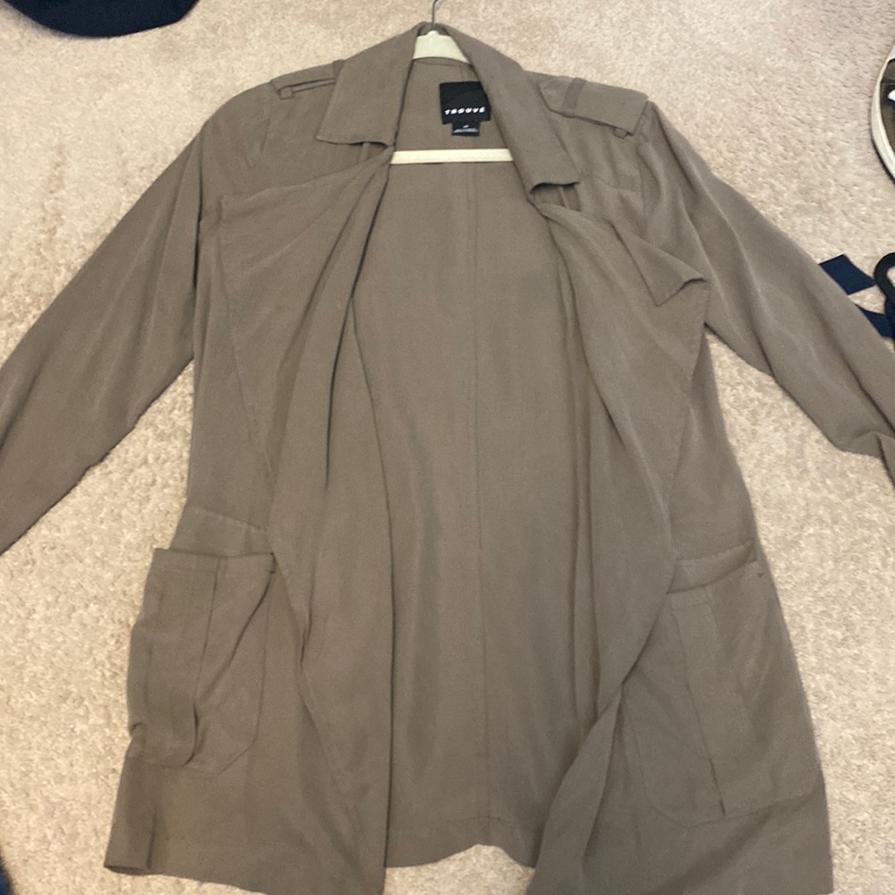 Trouvé light coat.